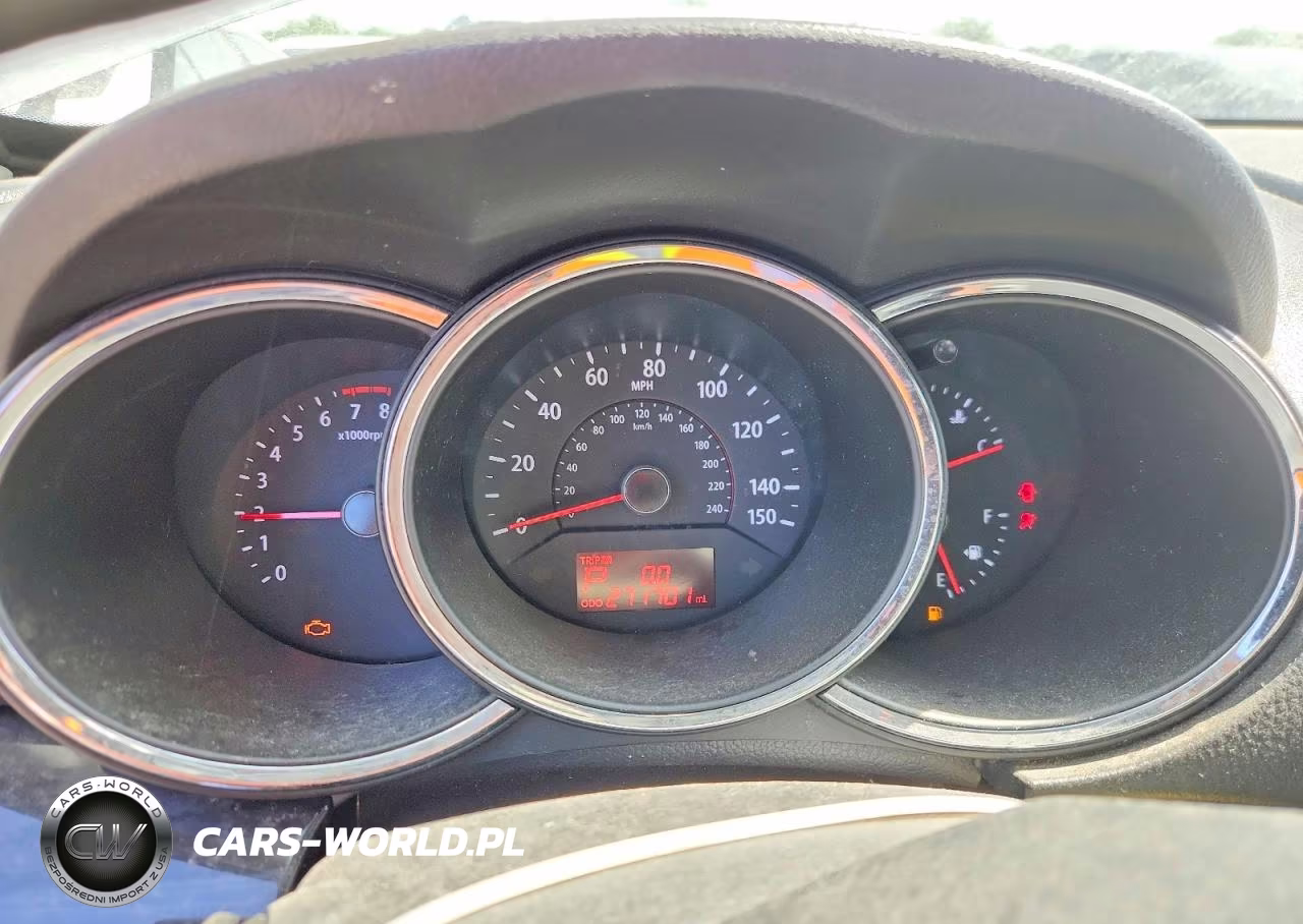 2011 Kia Sorento Lx VIN:5XYKTDA21DG327630 - 9
