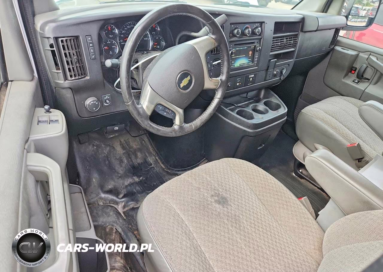 2019 Chevrolet Express G3500 VIN:1GCZGHFG8K1331430 - 8