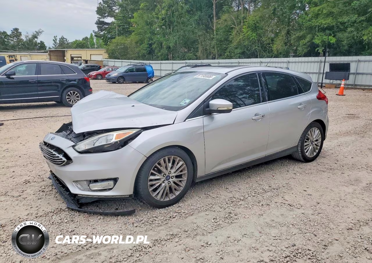 2015 Ford Focus Titanium – zdjęcie 1 z 12