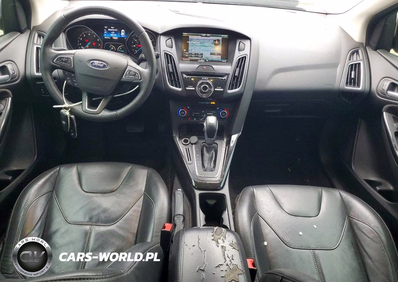 2015 Ford Focus Titanium VIN:1FADP3N28FL248132 - 8
