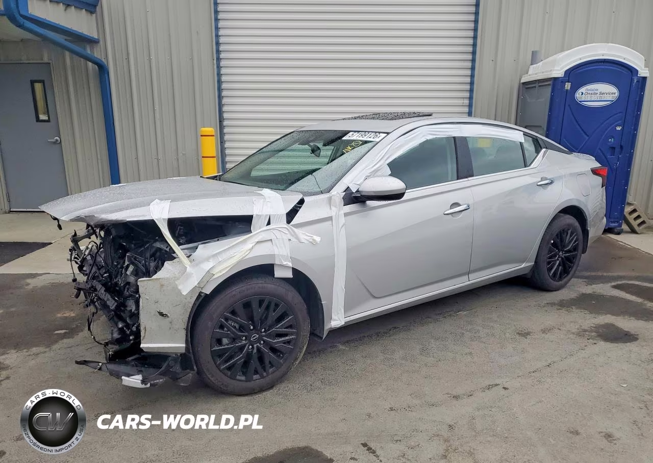 2025 Nissan Altima Sv – zdjęcie 1 z 13