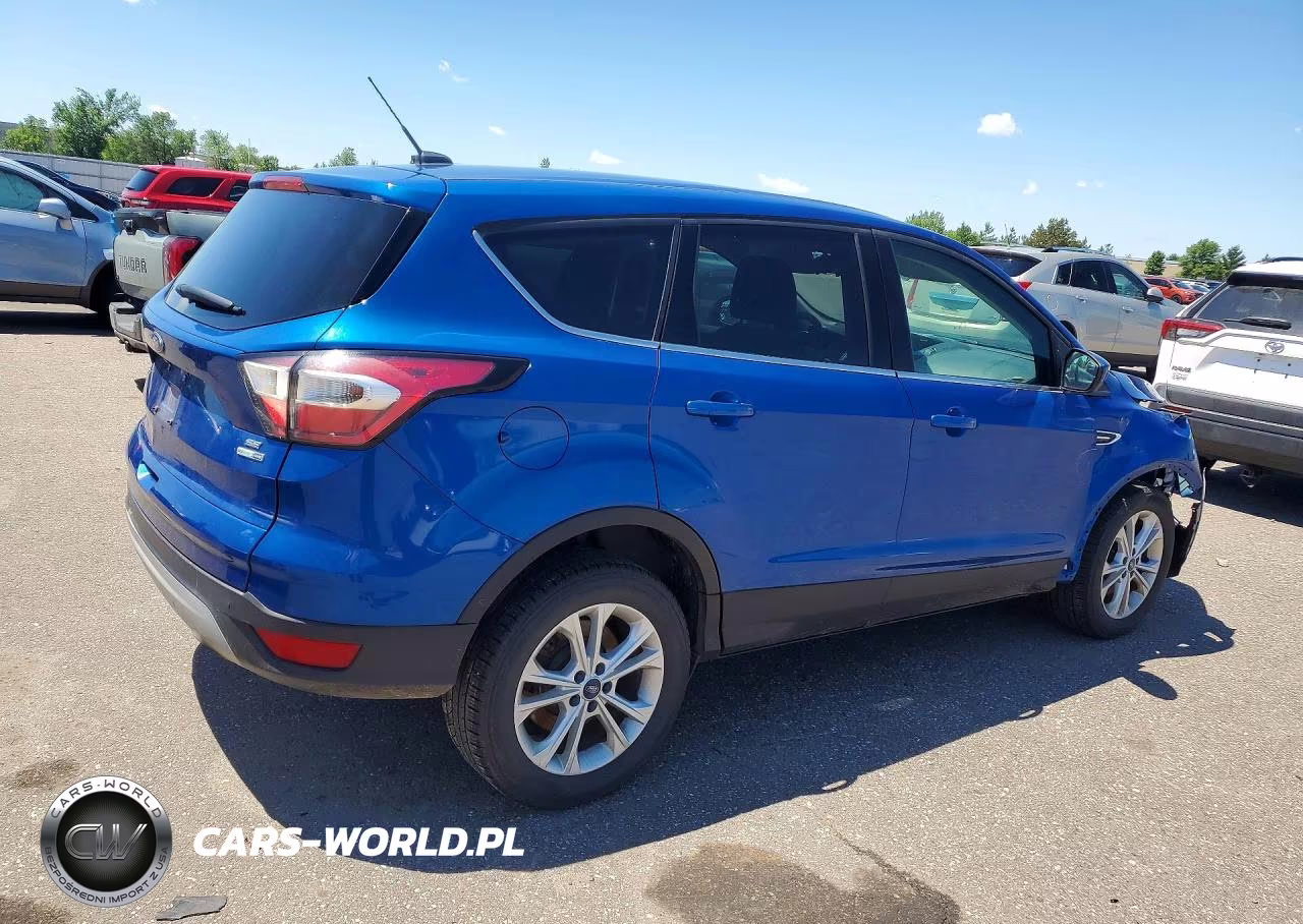 2017 Ford Escape Se VIN:1FMCU9GD9HUC26147 - 3