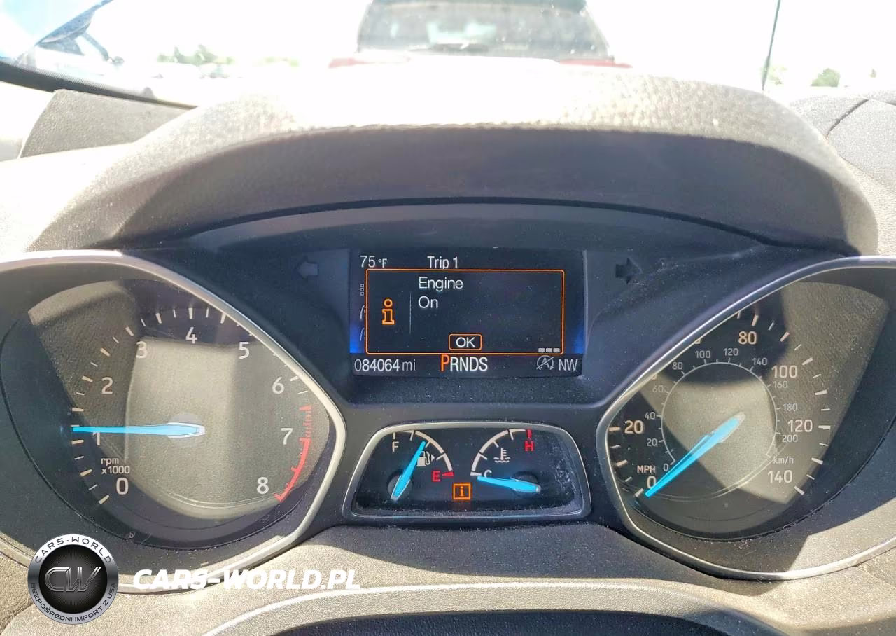 2017 Ford Escape Se VIN:1FMCU9GD9HUC26147 - 9