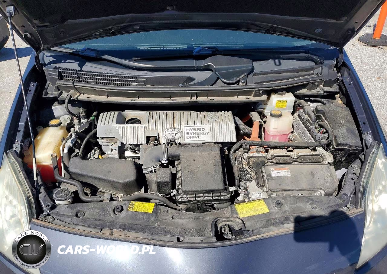2013 Toyota Prius Two VIN:JTDKN3DUXD5568421 - 11
