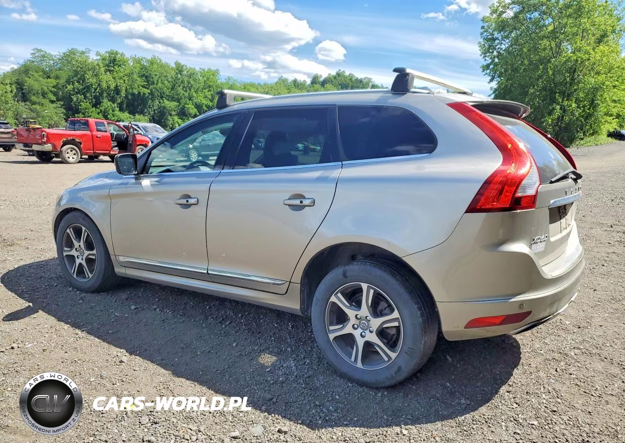 2015 Volvo Xc60 T6 Premier VIN:YV4902RK3F2751577 - 2