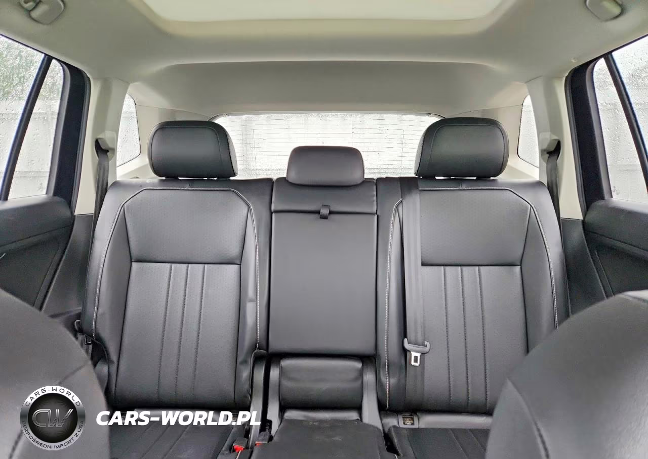 2022 Volkswagen Tiguan Se VIN:3VV2B7AX1NM063234 - 10