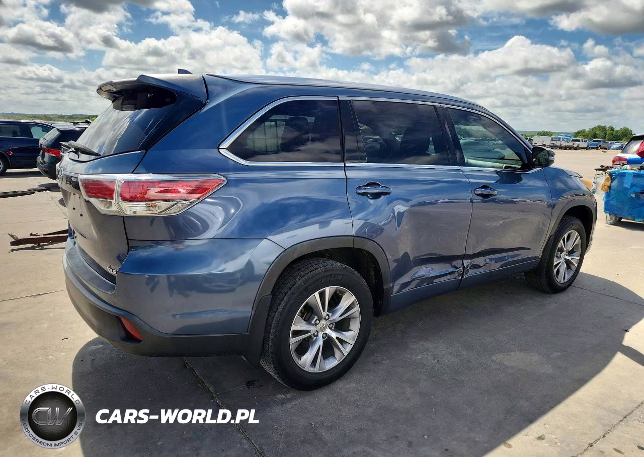 2014 Toyota Highlander Xle VIN:5TDKKRFH3ES037715 - 3