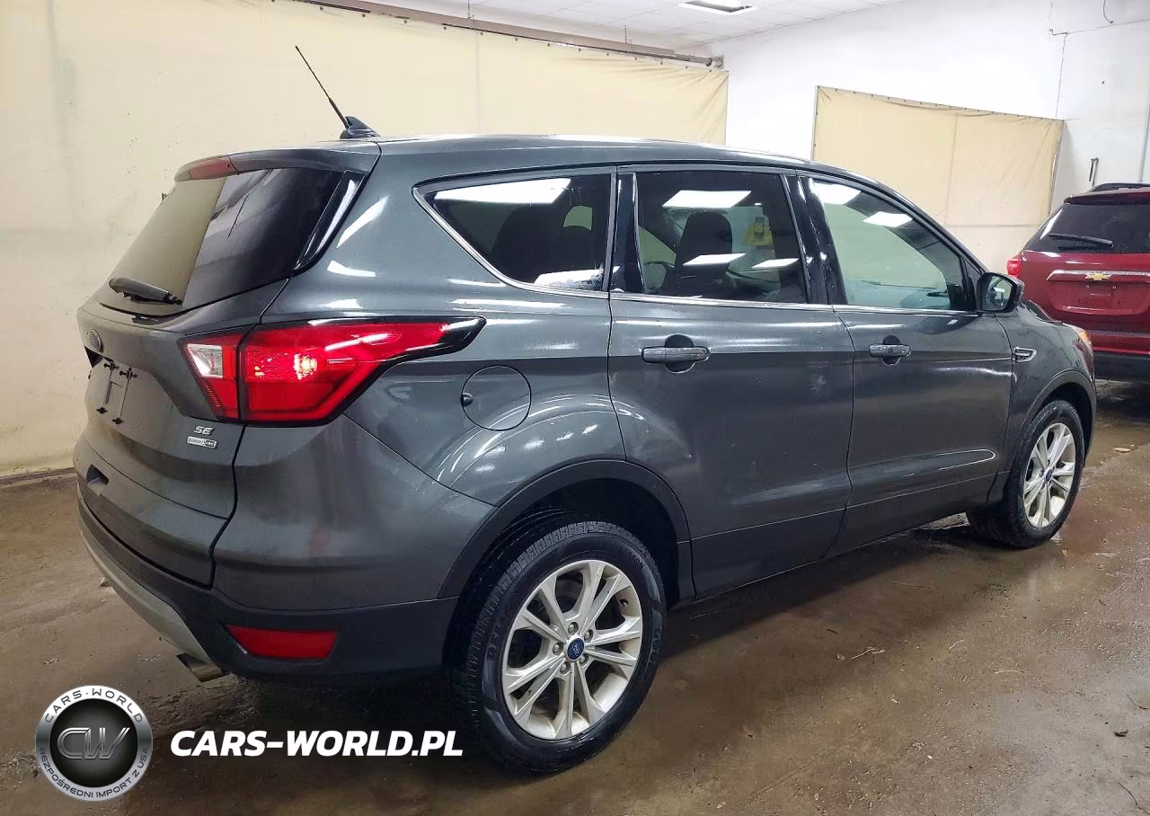 2019 Ford Escape Se VIN:1FMCU9GD5KUB82123 - 3