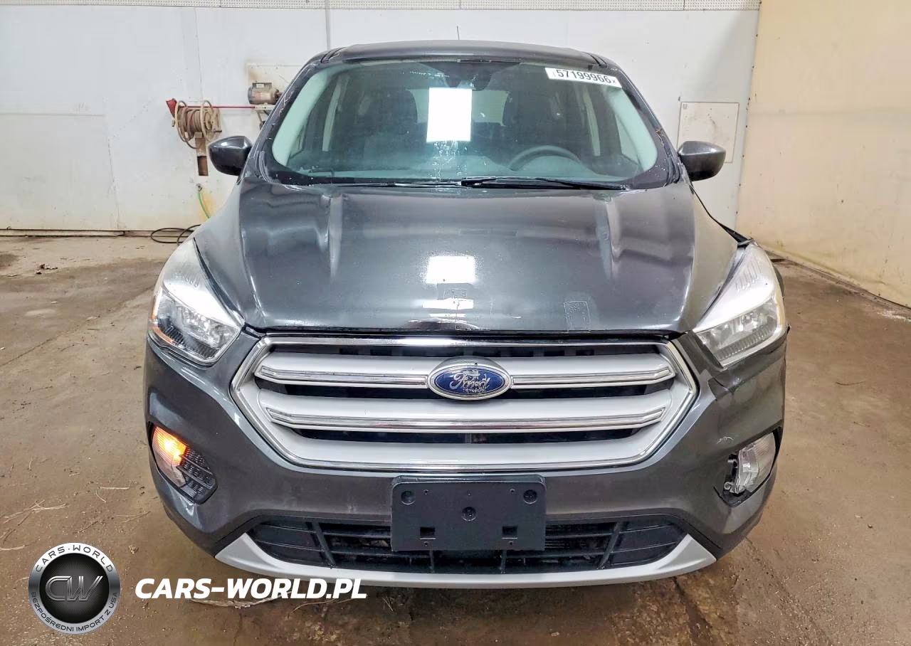 2019 Ford Escape Se VIN:1FMCU9GD5KUB82123 - 5