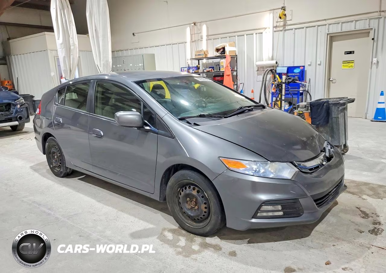 2013 Honda Insight VIN:JHMZE2H32DS005776 - 4