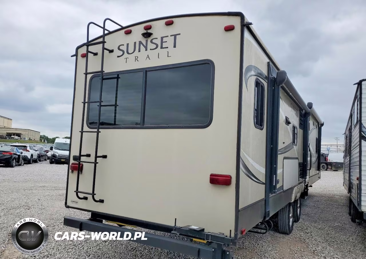 2016 Crossroads Sunset Trail Camper VIN:4V0TC3324GE018717 - 4