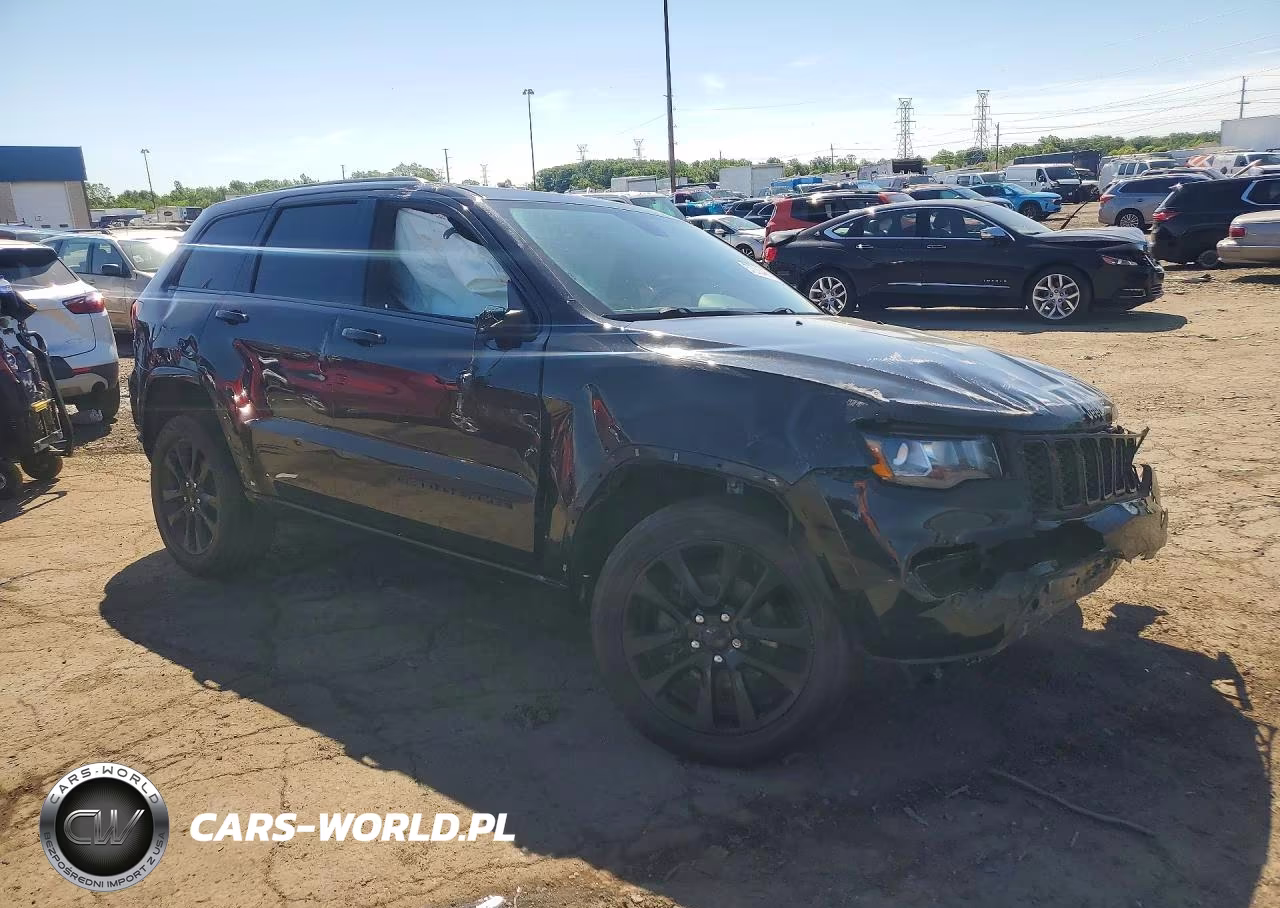 2019 Jeep Grand Cherokee Laredo VIN:1C4RJFAG1KC830121 - 4