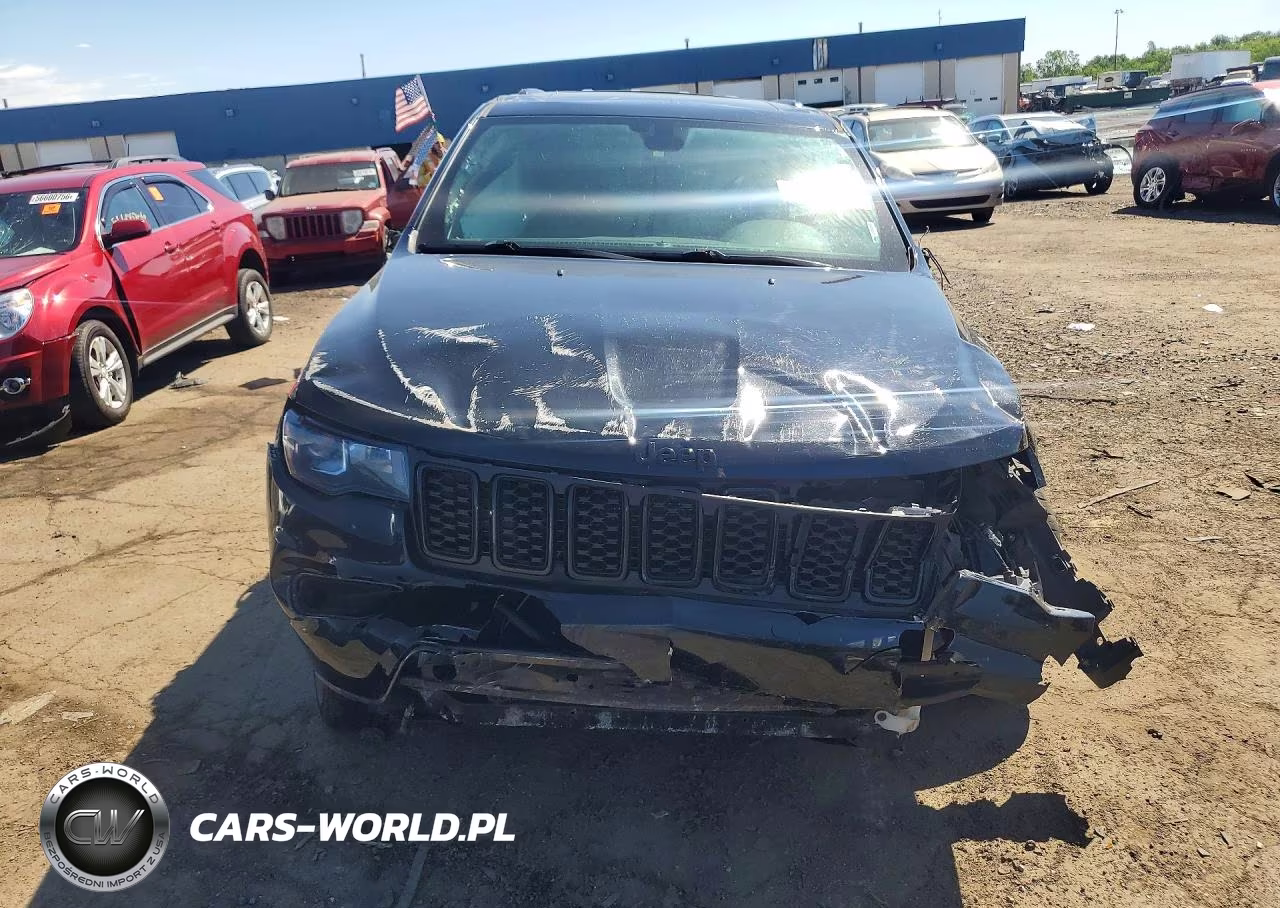 2019 Jeep Grand Cherokee Laredo VIN:1C4RJFAG1KC830121 - 5