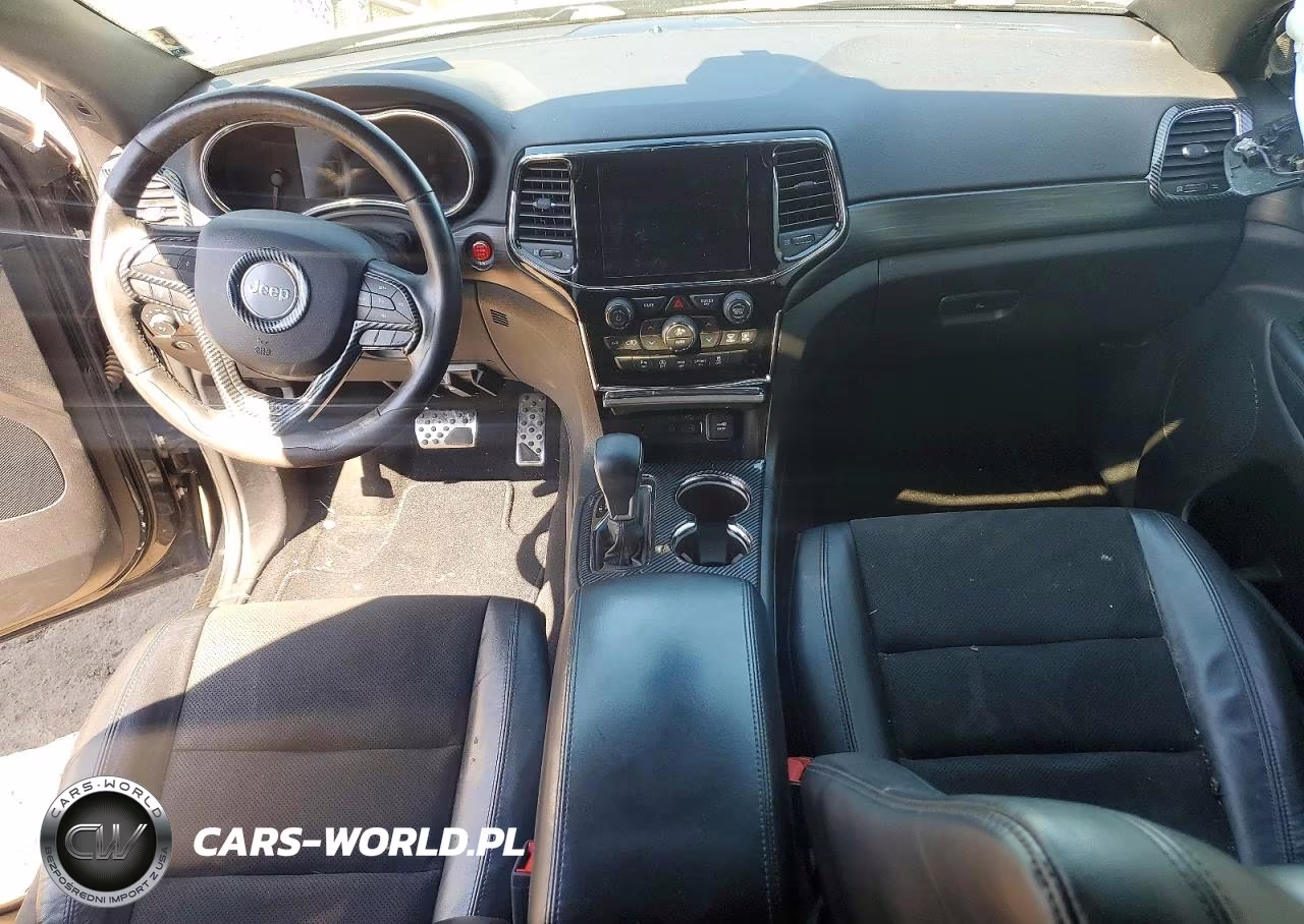 2019 Jeep Grand Cherokee Laredo VIN:1C4RJFAG1KC830121 - 8