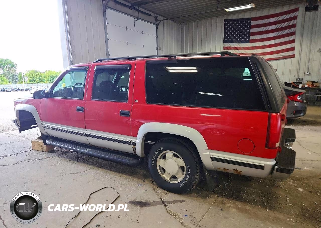 1997 Chevrolet Suburban K1500 VIN:1GNFK16RXVJ364113 - 2