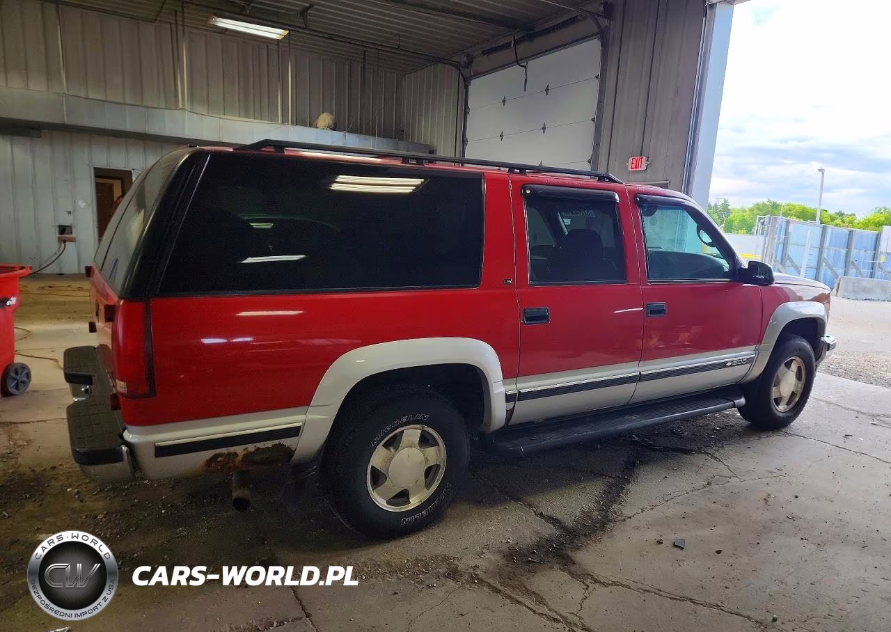 1997 Chevrolet Suburban K1500 VIN:1GNFK16RXVJ364113 - 3
