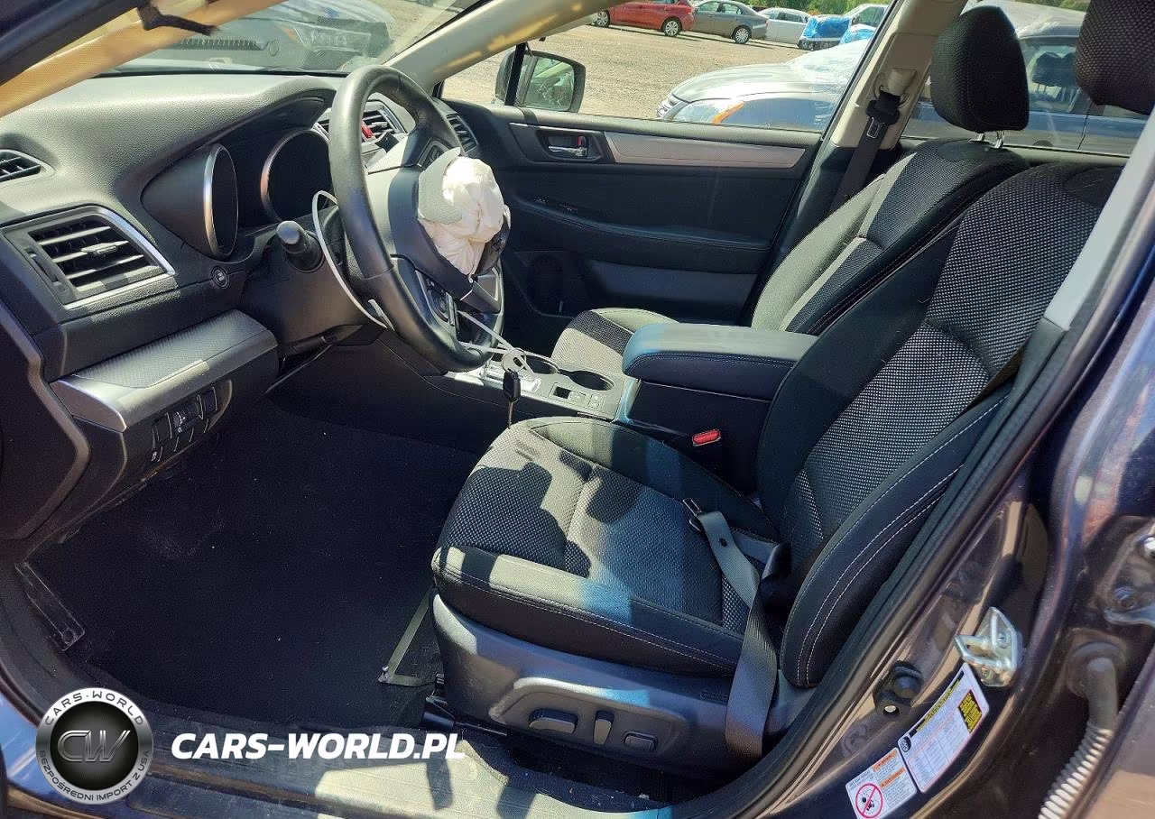 2017 Subaru Outback 2.5I Premium VIN:4S4BSACC1H3331240 - 7