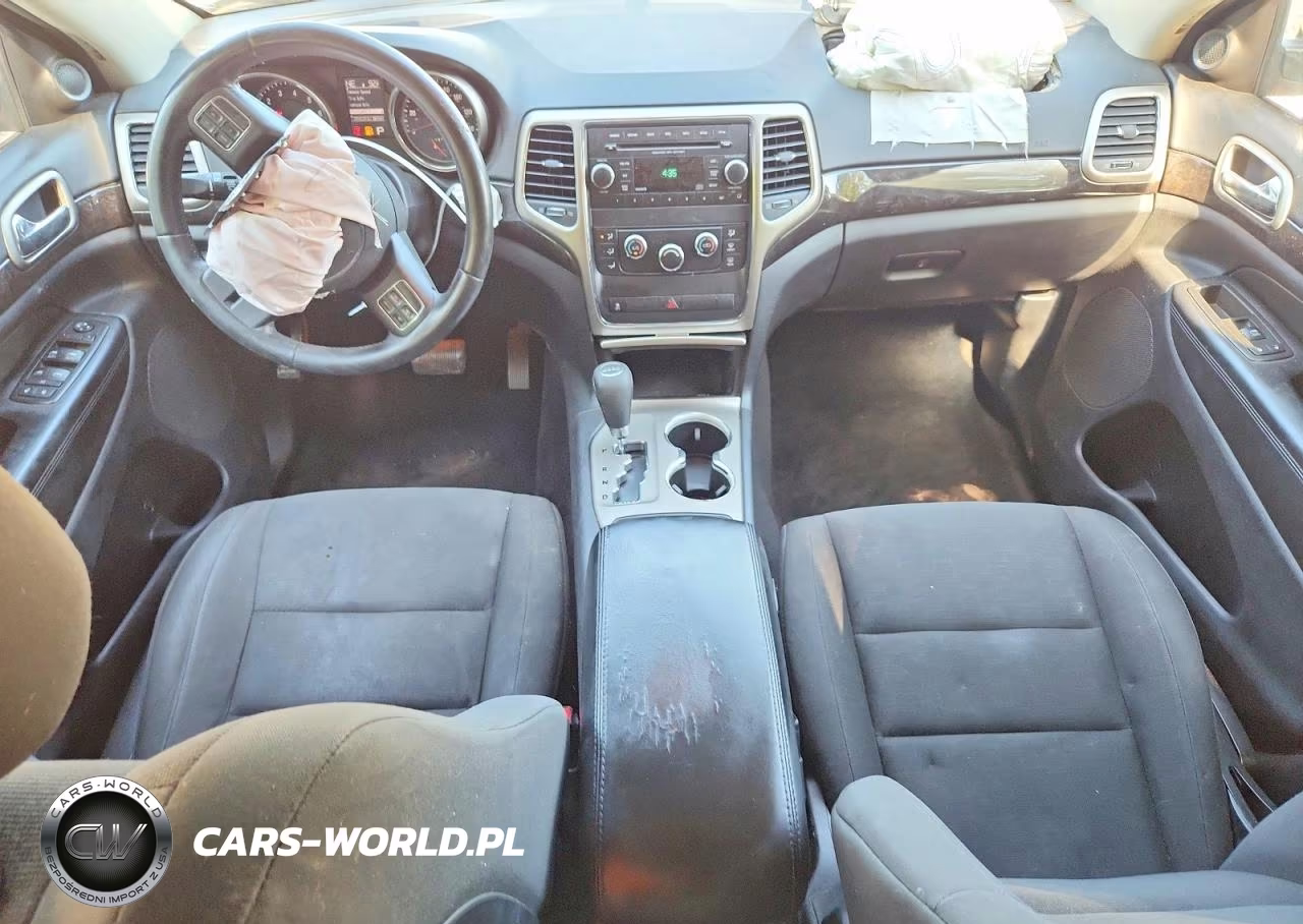 2013 Jeep Grand Cherokee Laredo VIN:1C4RJEAG4DC569435 - 8