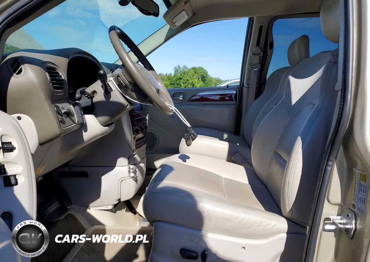 2007 Chrysler Town & Country Limited VIN:2A4GP64L07R315022 - 7