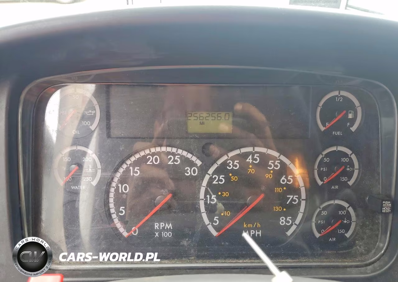 2006 Freightliner M2 106 Medium Duty VIN:1FVACXCS56HV78269 - 9
