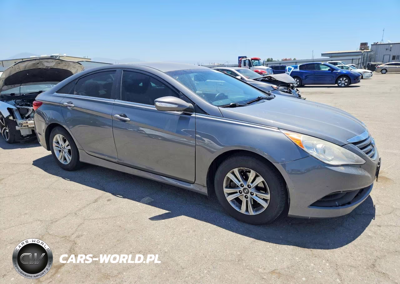 2014 Hyundai Sonata Gls VIN:5NPEB4AC5EH926226 - 4