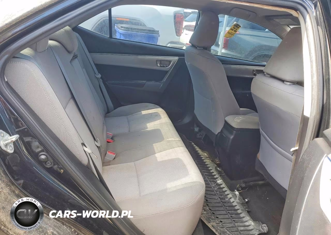 2015 Toyota Corolla Le VIN:5YFBURHE9FP224786 - 10