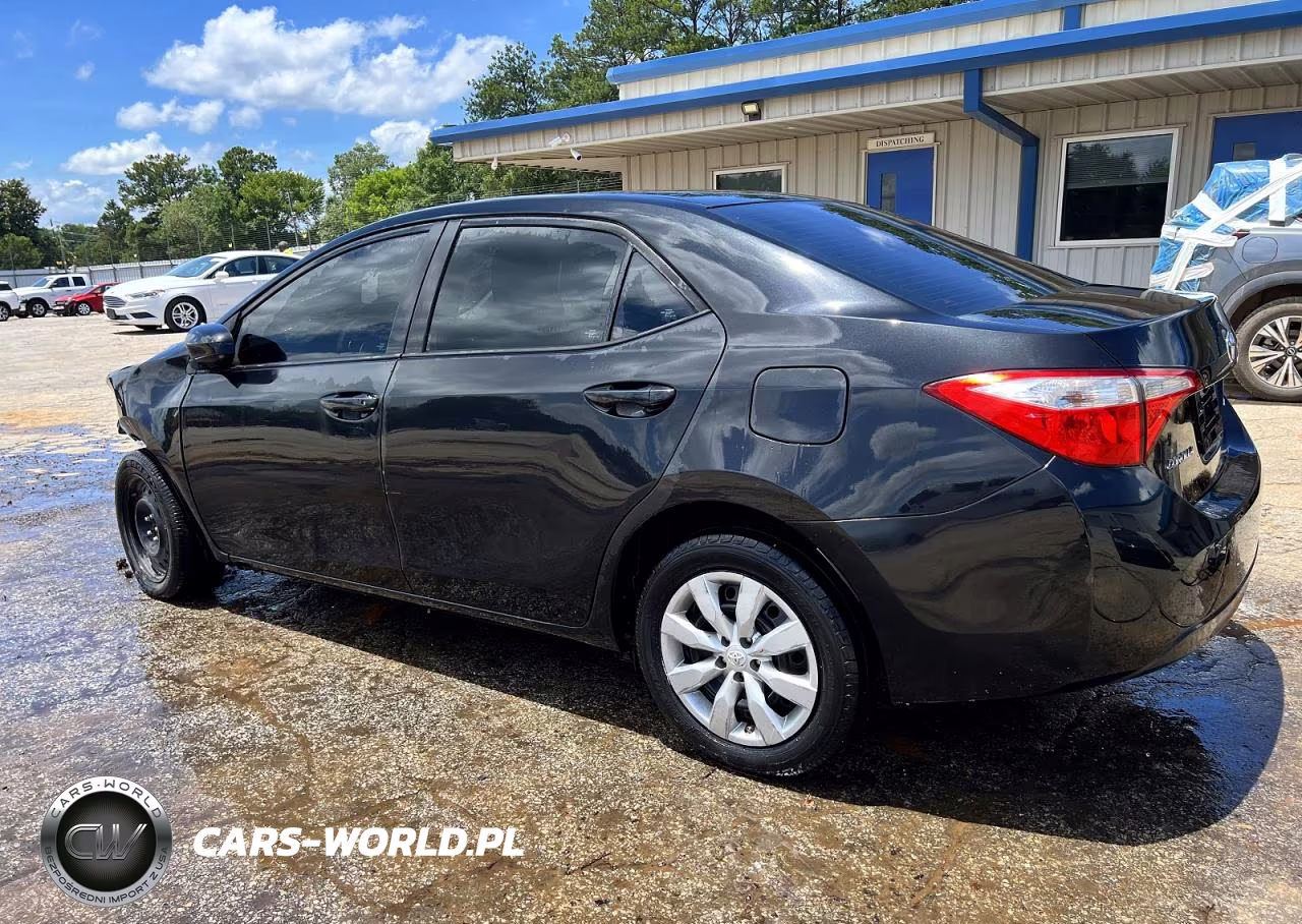 2015 Toyota Corolla Le VIN:5YFBURHE9FP224786 - 2