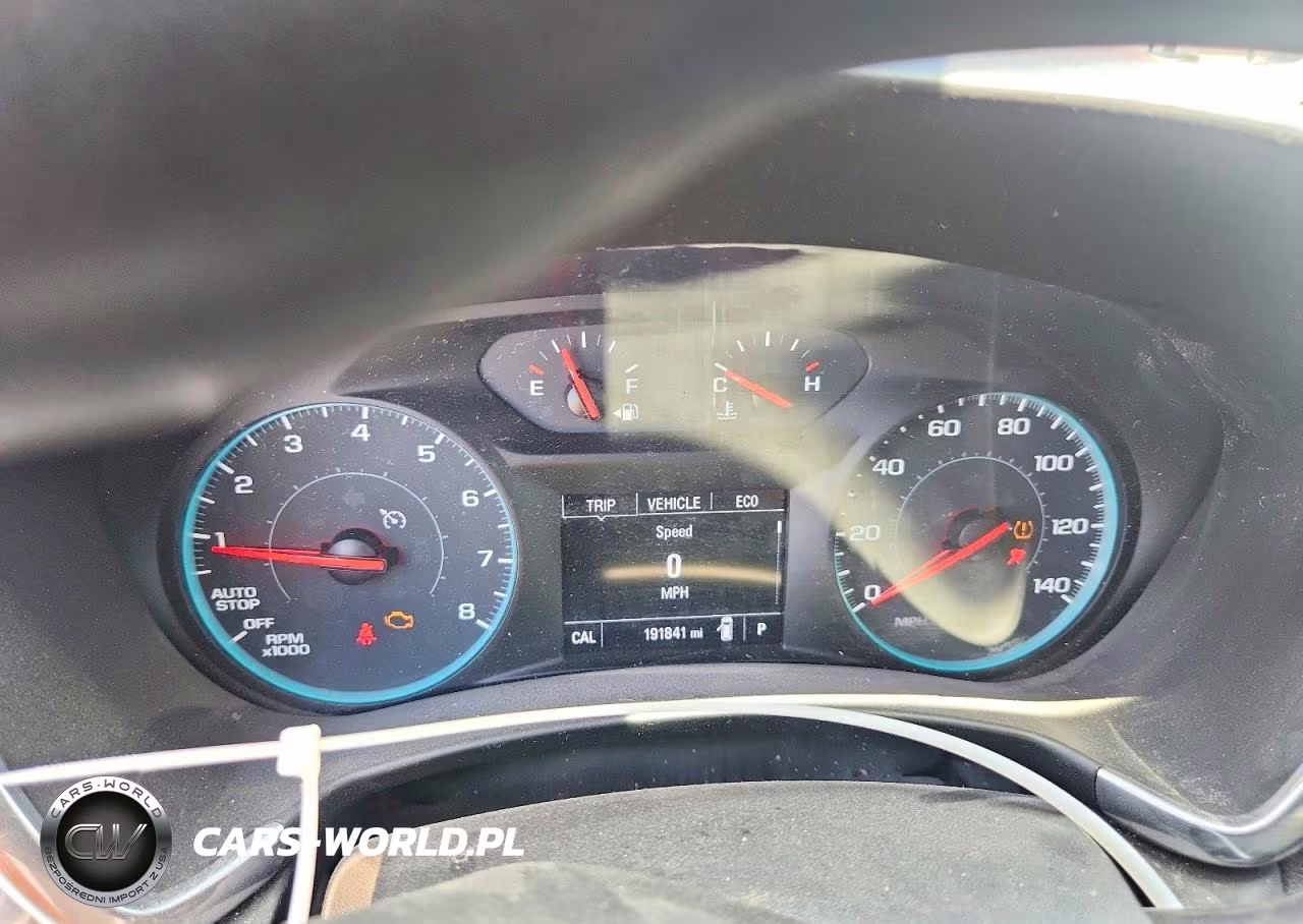 2018 Chevrolet Equinox Lt VIN:2GNAXSEV4J6315187 - 9