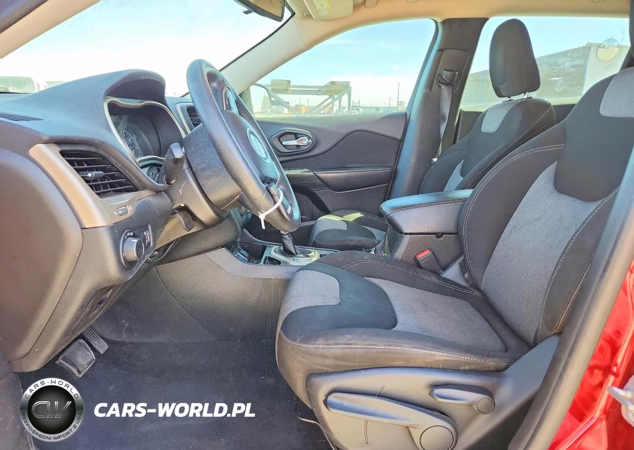 2014 Jeep Cherokee Sport VIN:1C4PJLAB8EW249647 - 7
