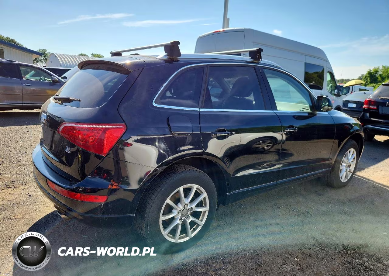 2010 Audi Q5 Premium VIN:WA1CKAFP3AA077792 - 3