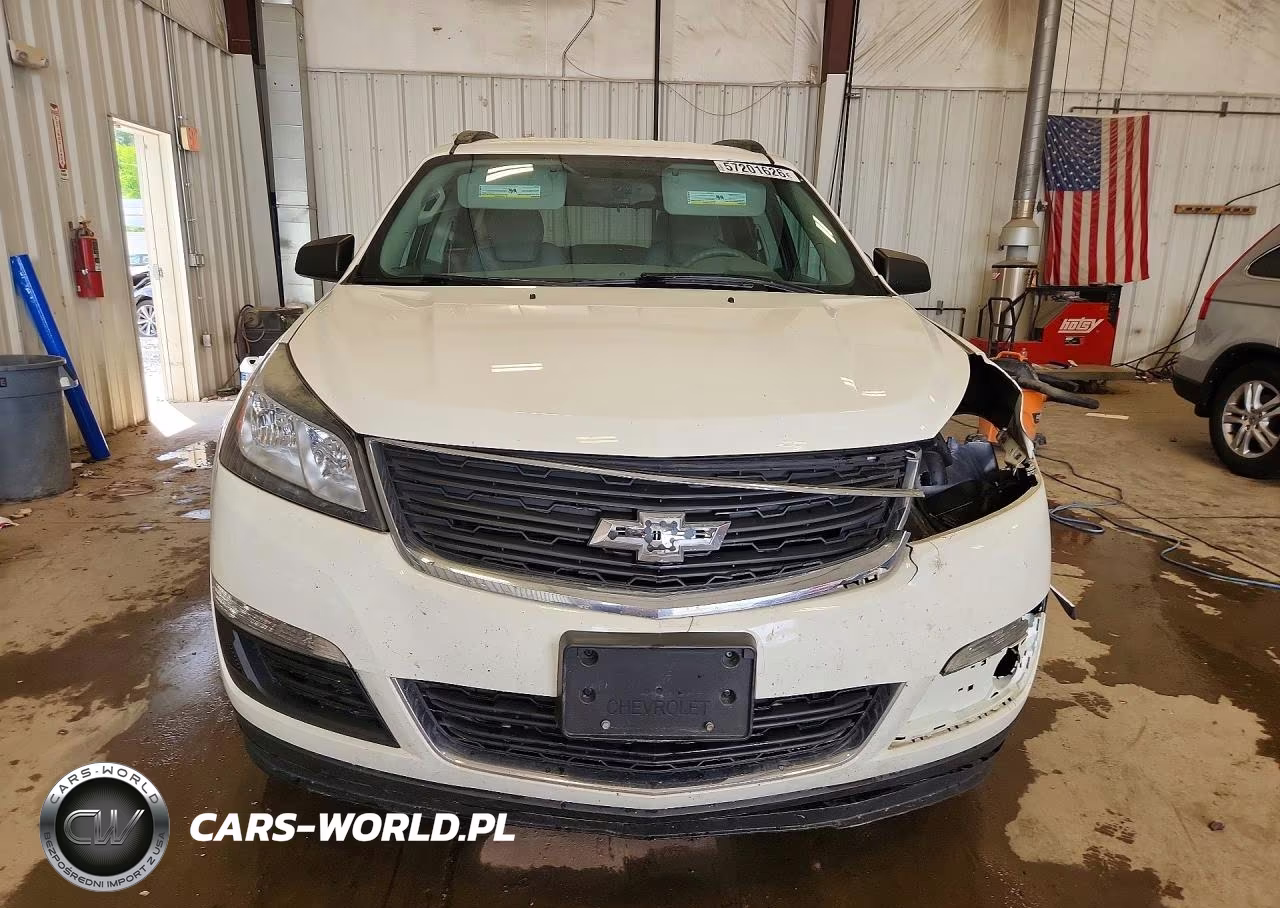 2013 Chevrolet Traverse Ls VIN:1GNKRFED8DJ262966 - 5