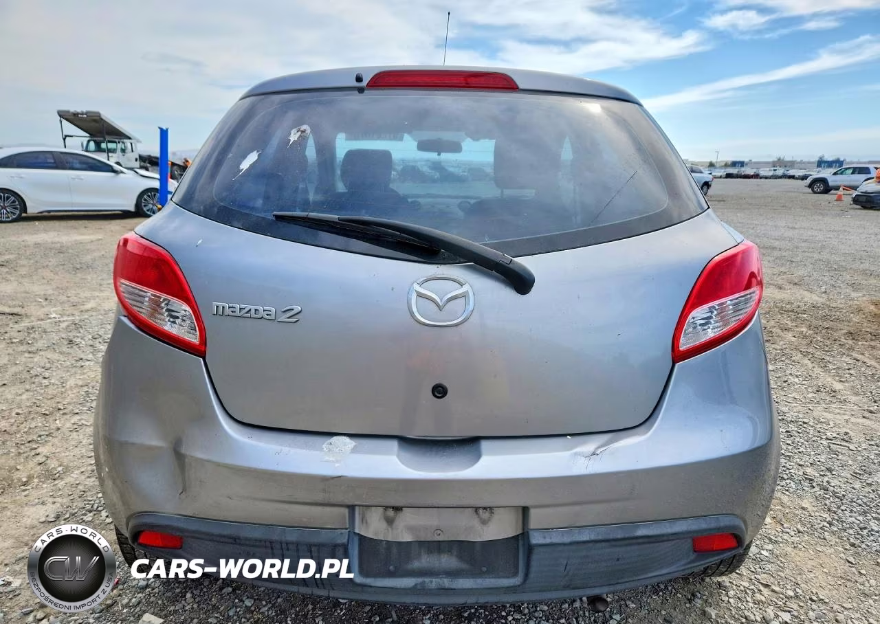 2014 Mazda Mazda2 Sport VIN:JM1DE1KZ1E0173022 - 6