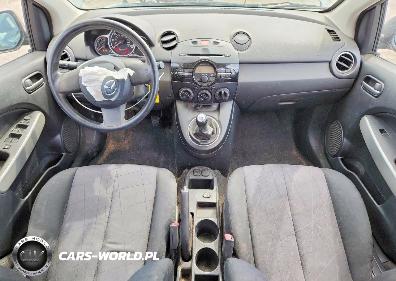 2014 Mazda Mazda2 Sport VIN:JM1DE1KZ1E0173022 - 8
