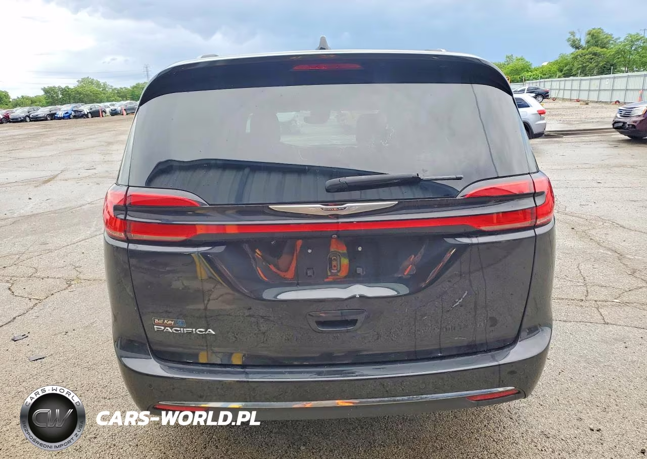 2022 Chrysler Pacifica Touring L VIN:2C4RC1BG3NR212953 - 6