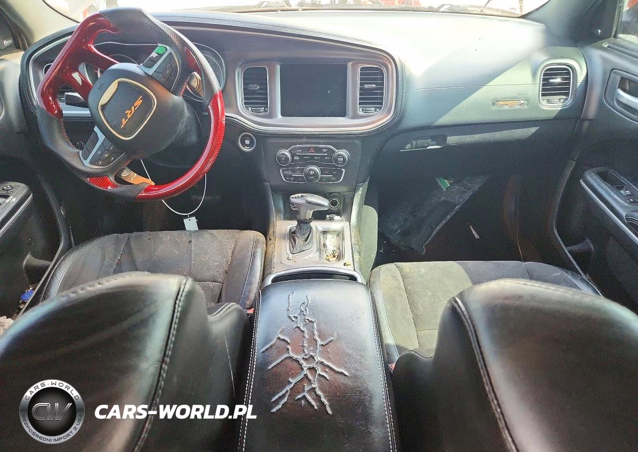 2019 Dodge Charger Scat Pack VIN:2C3CDXGJ4KH558994 - 8