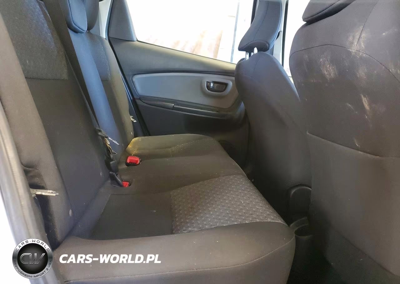 2016 Toyota Yaris 5-Door L VIN:VNKKTUD39GA058714 - 10