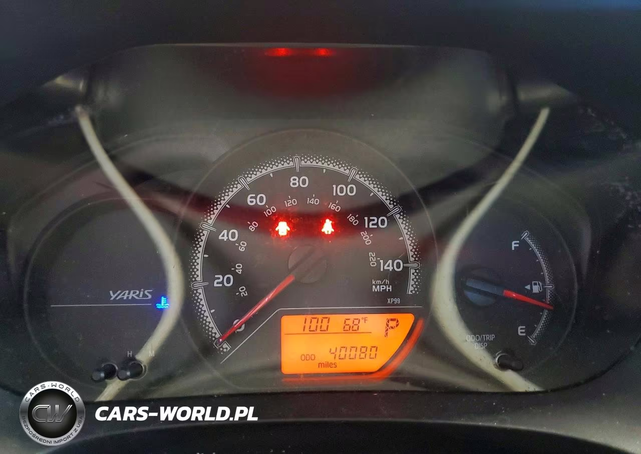 2016 Toyota Yaris 5-Door L VIN:VNKKTUD39GA058714 - 9