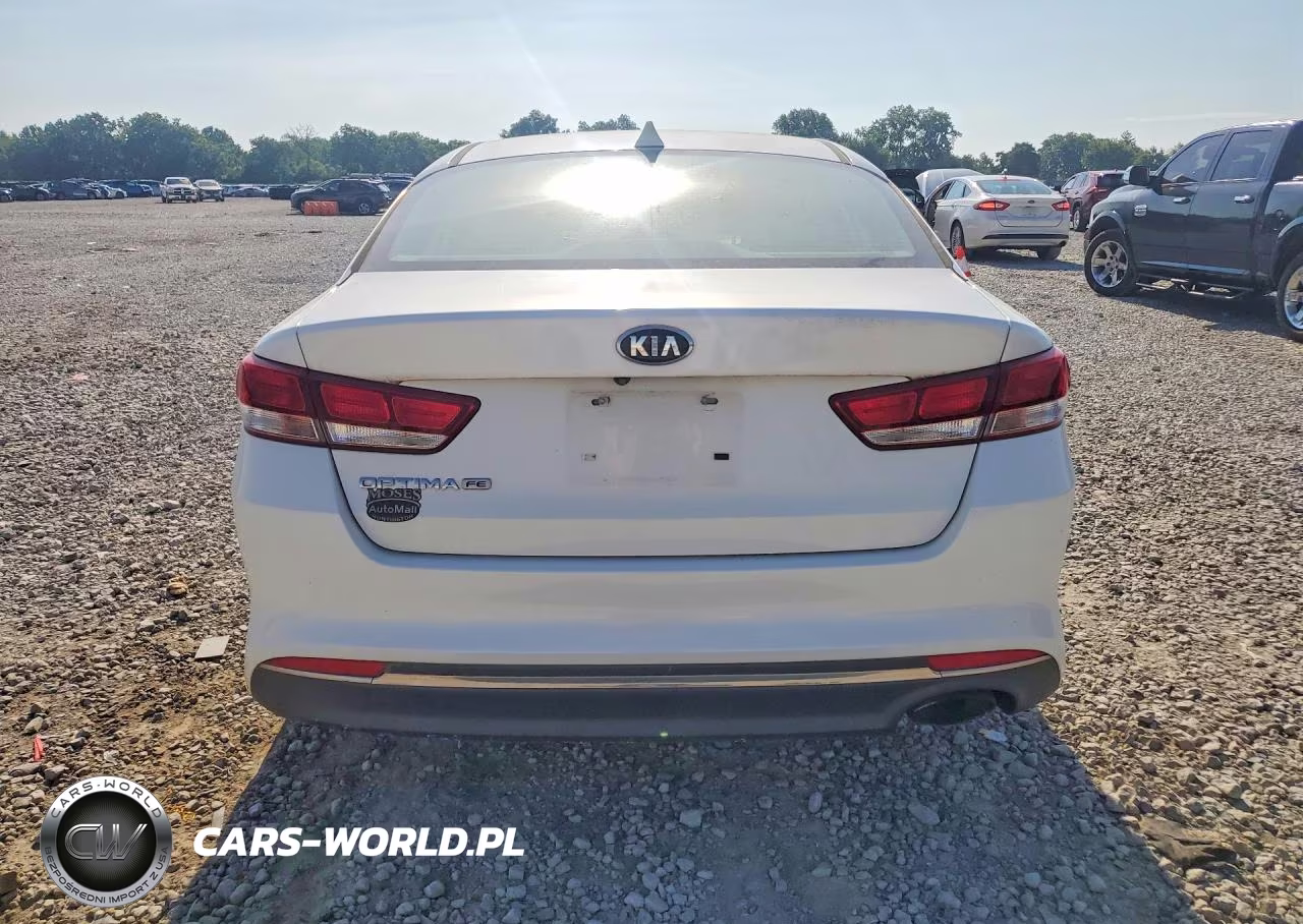 2017 Kia Optima Lx VIN:KNAGT4L35H5137949 - 6
