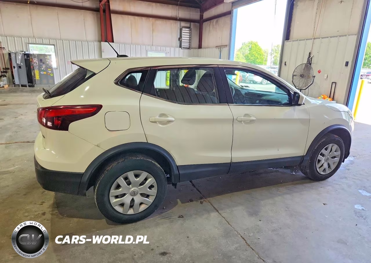 2019 Nissan Rogue Sport S VIN:JN1BJ1CR6KW330847 - 3