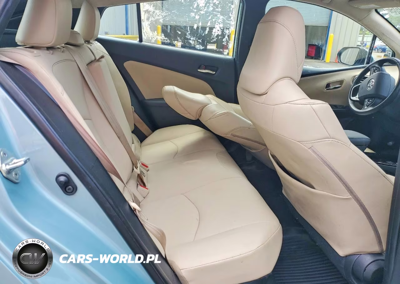 2022 Toyota Prius Xle VIN:JTDKAMFU8N3189722 - 10