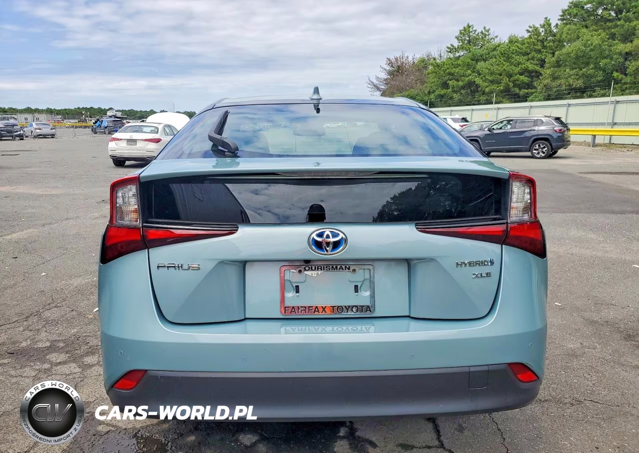 2022 Toyota Prius Xle VIN:JTDKAMFU8N3189722 - 6