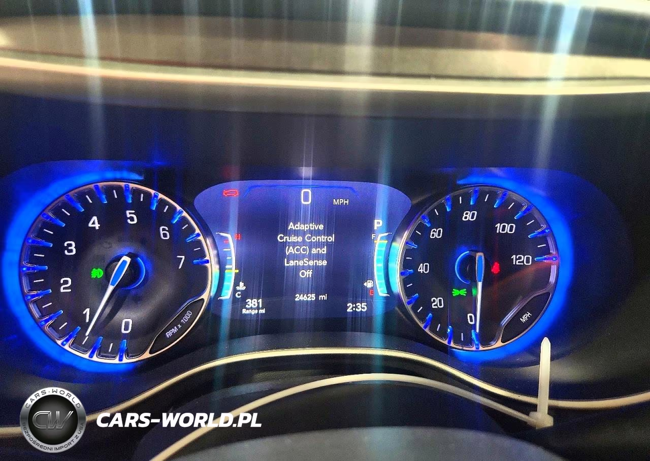 2024 Chrysler Pacifica Touring L VIN:2C4RC1BG4RR178818 - 9