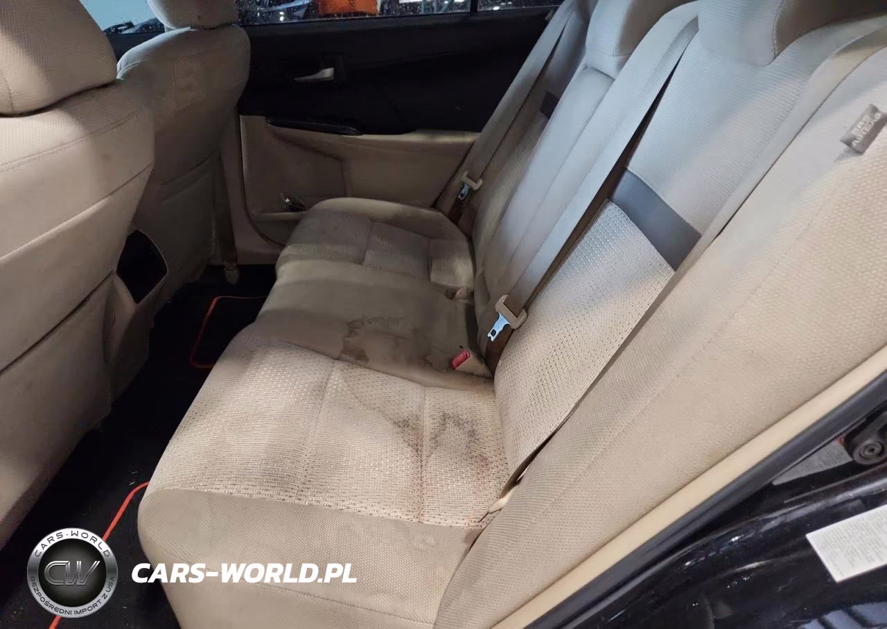 2014 Toyota Camry Le VIN:4T4BF1FK1ER437593 - 10