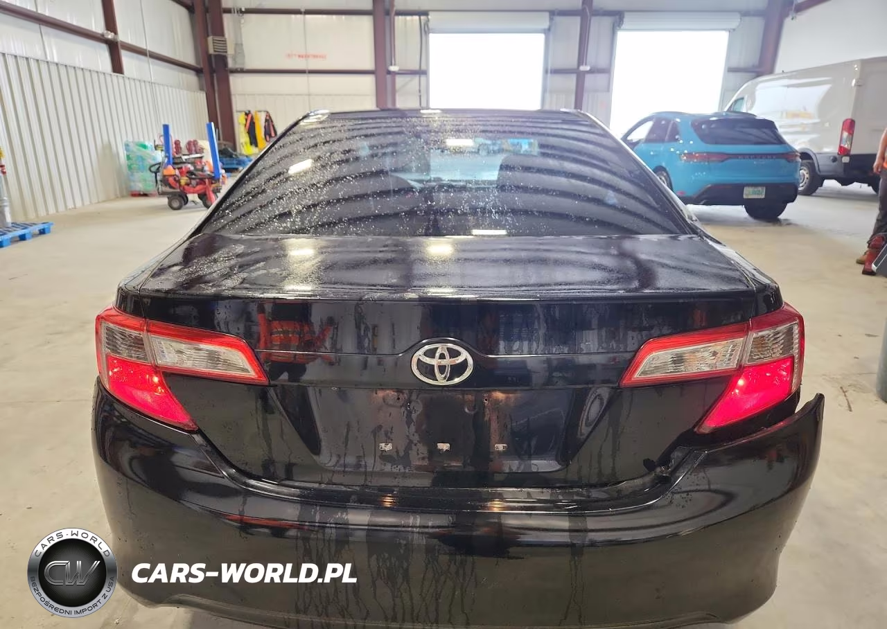 2014 Toyota Camry Le VIN:4T4BF1FK1ER437593 - 6