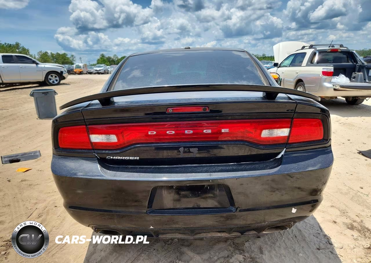 2014 Dodge Charger VIN:2C3CDXHG0EH323404 - 6
