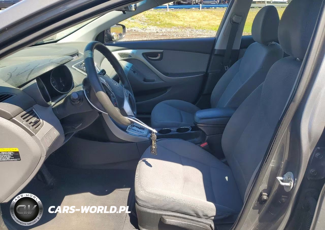 2012 Hyundai Elantra Gls VIN:5NPDH4AE5CH141410 - 7