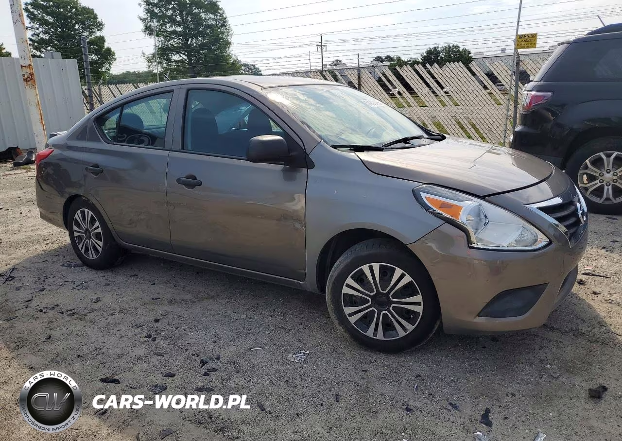 2015 Nissan Versa 1.6 S Plus VIN:3N1CN7AP8FL913607 - 4