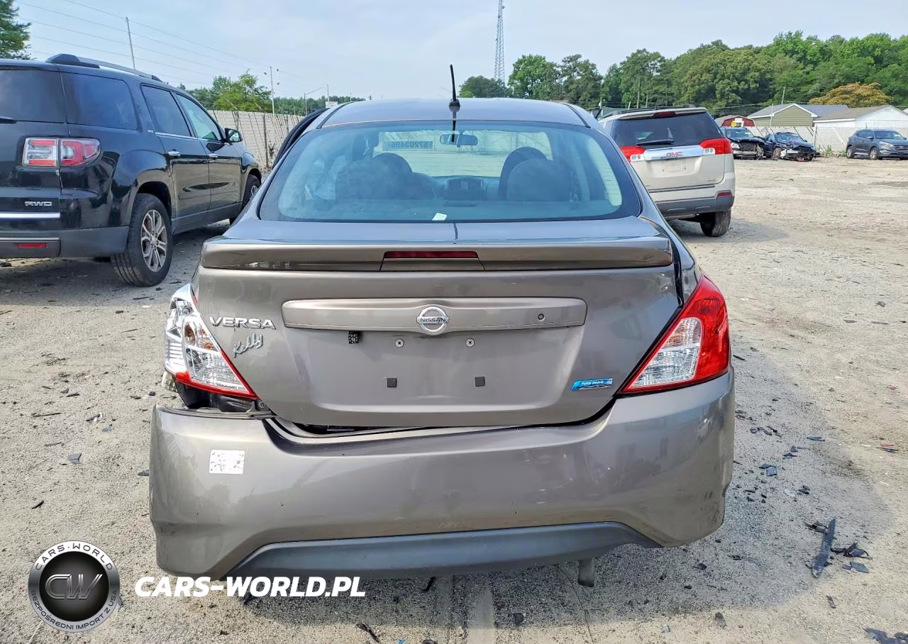 2015 Nissan Versa 1.6 S Plus VIN:3N1CN7AP8FL913607 - 6