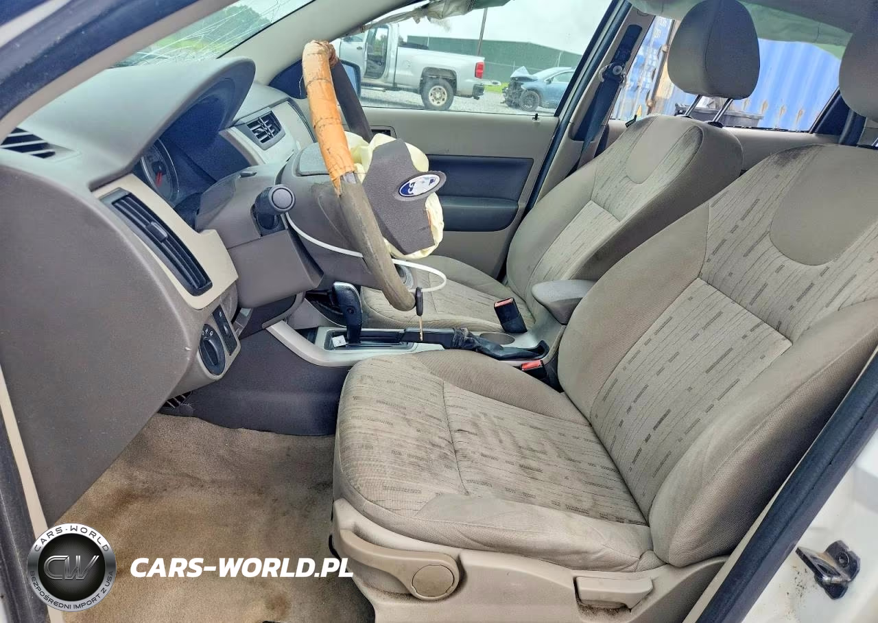 2009 Ford Focus Se VIN:1FAHP35NX9W131893 - 7