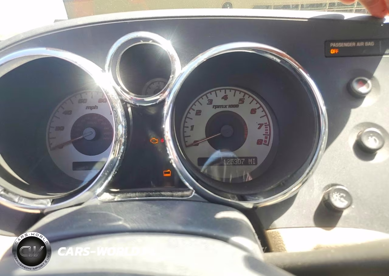 2006 Pontiac Solstice VIN:1G2MB33B06Y106635 - 9